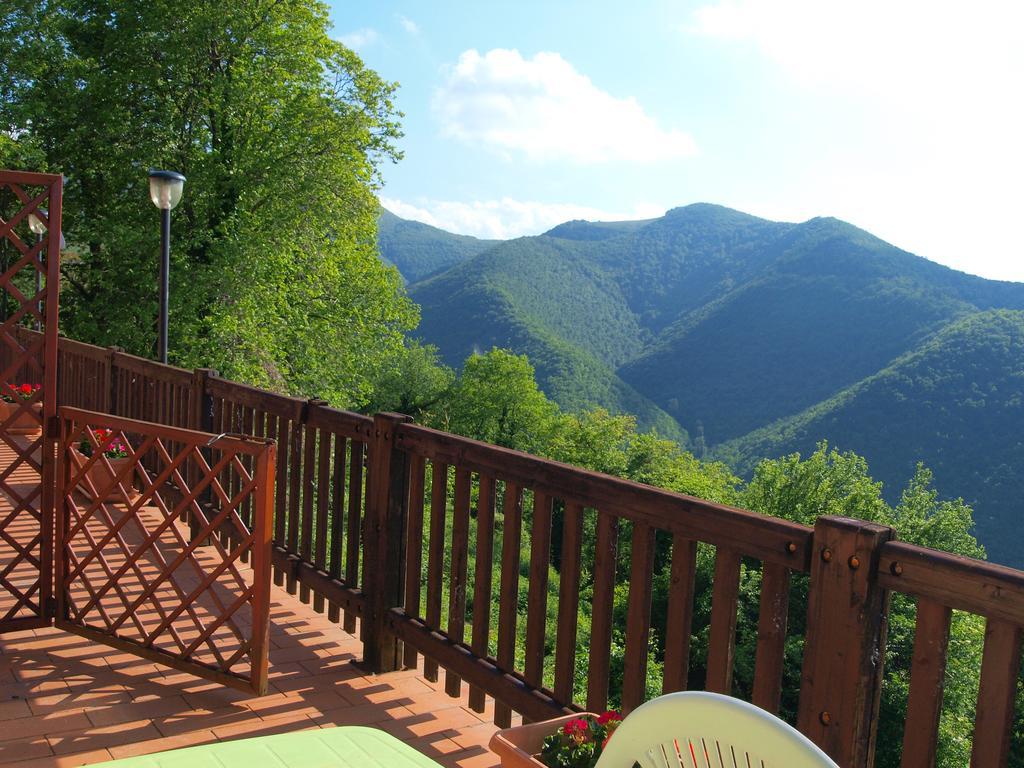 Agriturismo Becerca Vegan Serra San Quirico Экстерьер фото