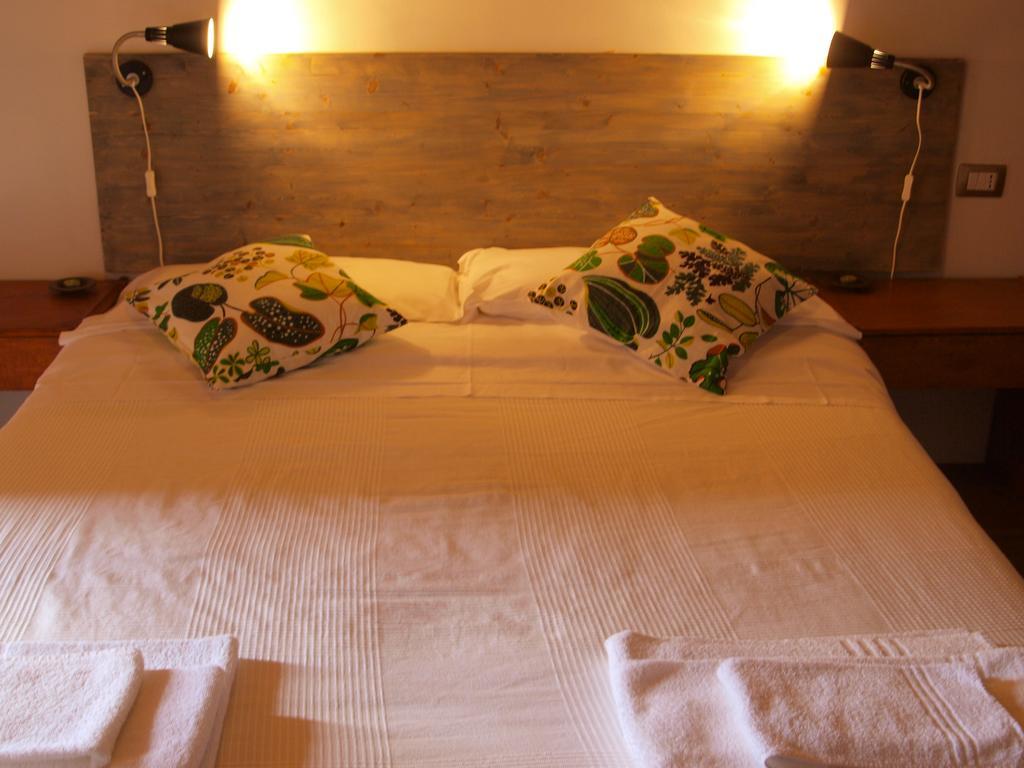 Agriturismo Becerca Vegan Serra San Quirico Экстерьер фото