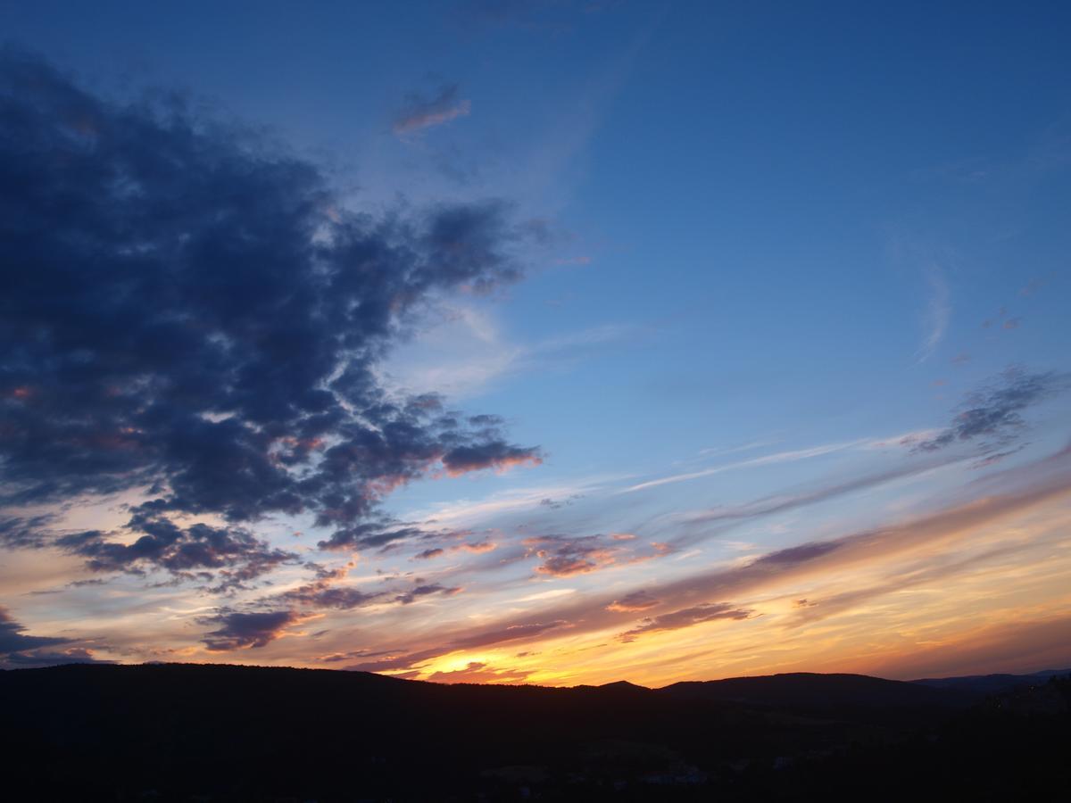 Agriturismo Becerca Vegan Serra San Quirico Экстерьер фото
